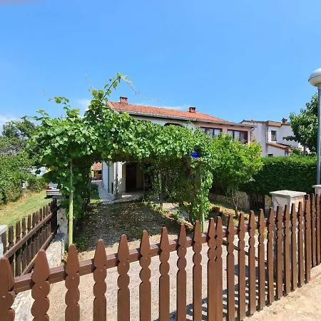 Zlatko 1397 Appartement Štinjan